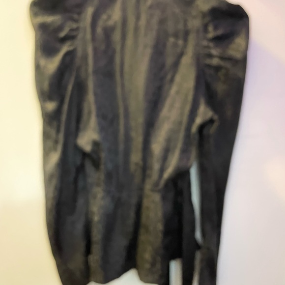 A.L.C. Black silk leopard wrap blouse plunge neck with tie xs designer - Picture 4 of 10